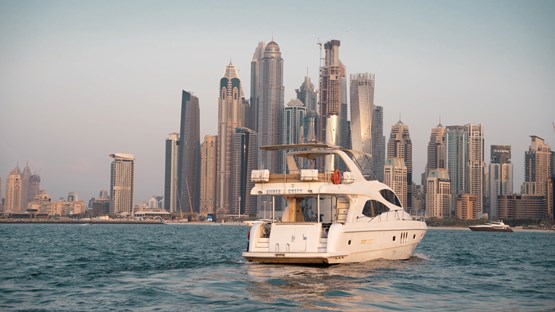 Silver creek Majesty 61| AED1250/Hour